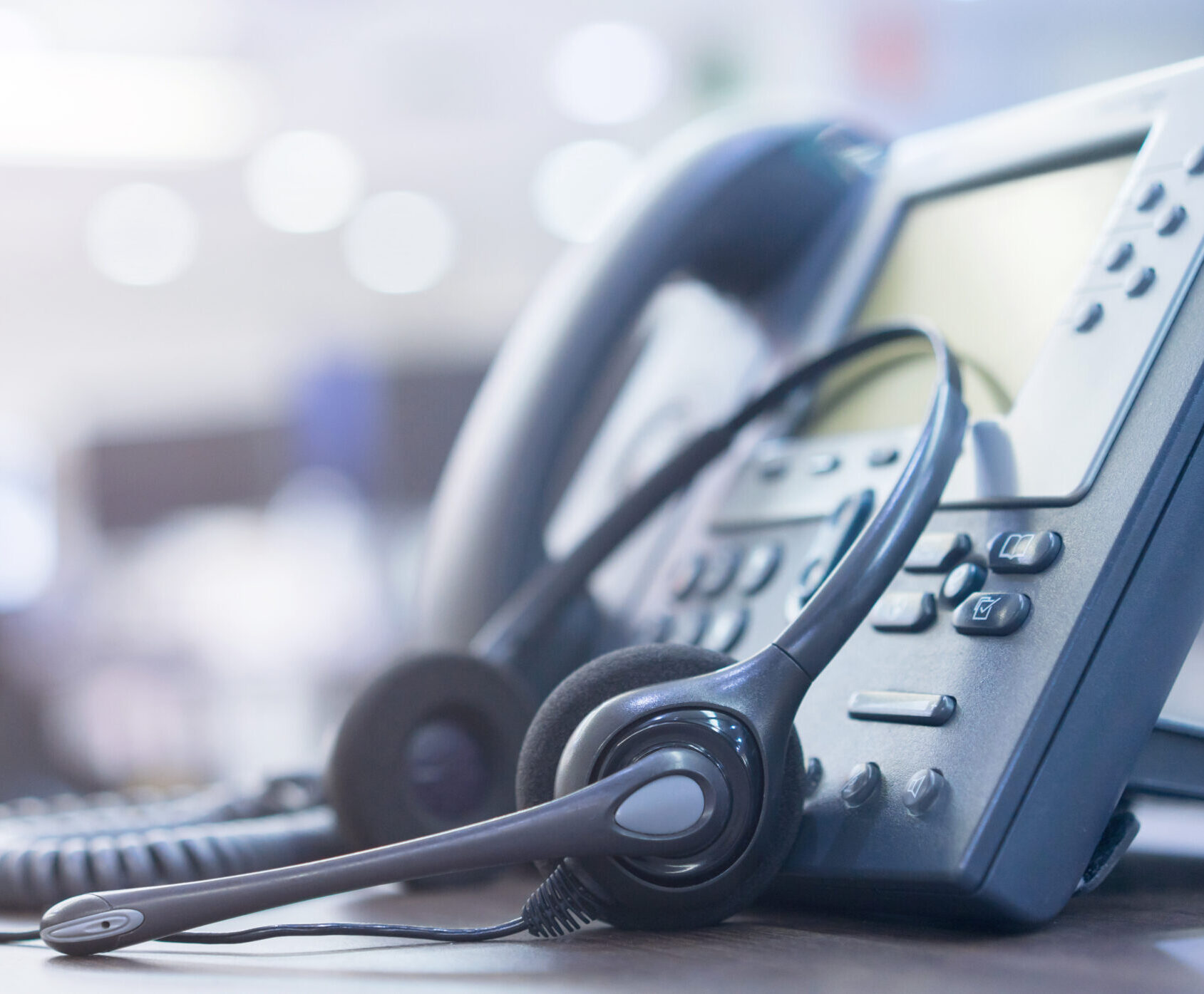 Kontakt 2 Telefonanlage scaled e1722236867114